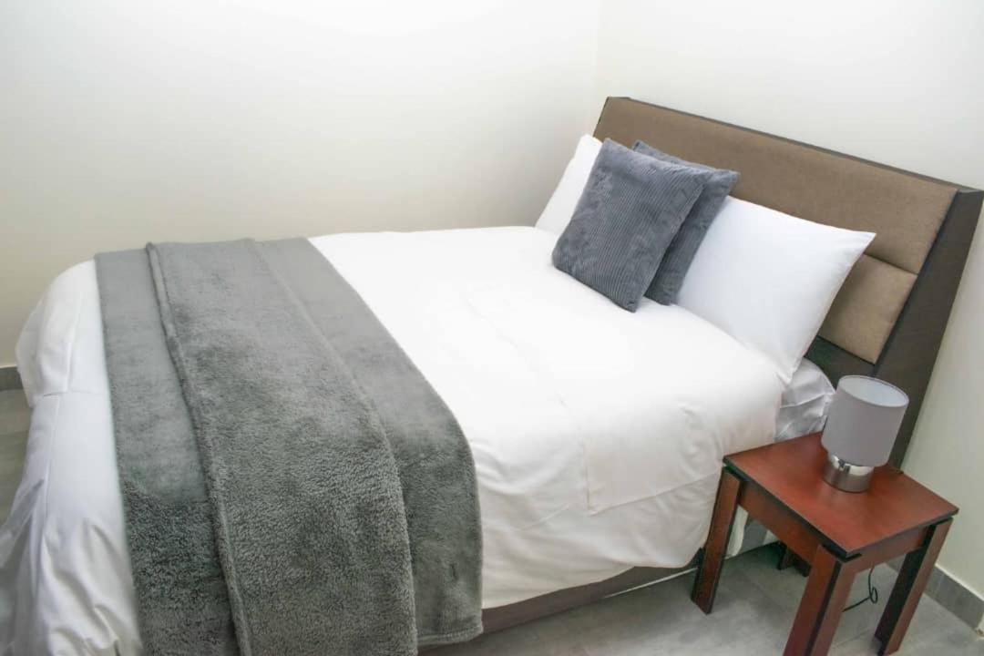 Lynm Residence Harare Extérieur photo